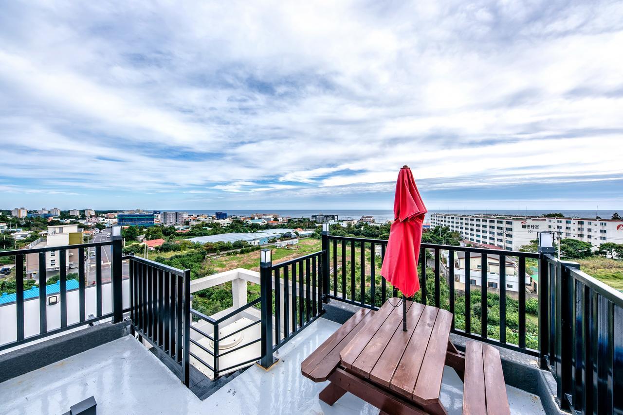 Jeju Skyhill Pension Seogwipo Bagian luar foto
