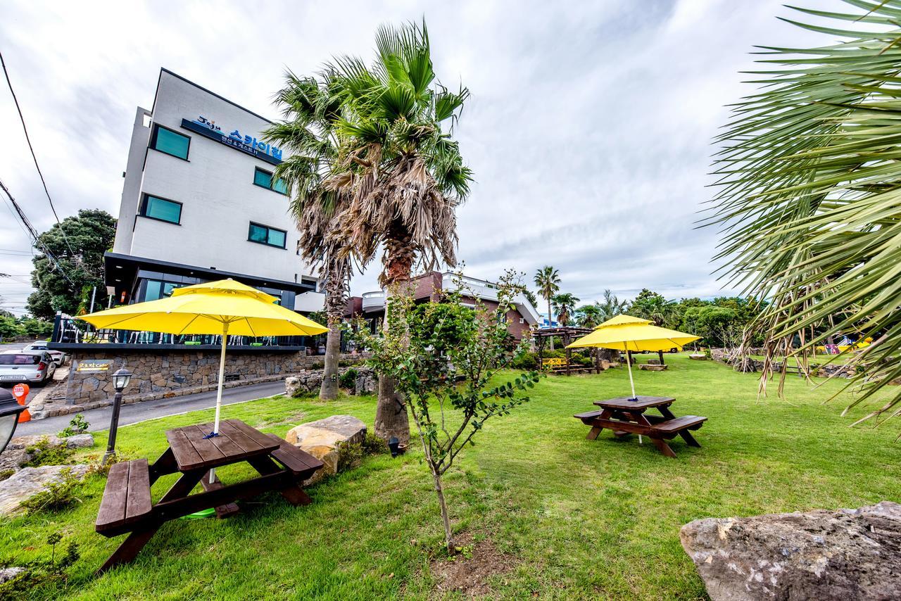 Jeju Skyhill Pension Seogwipo Bagian luar foto